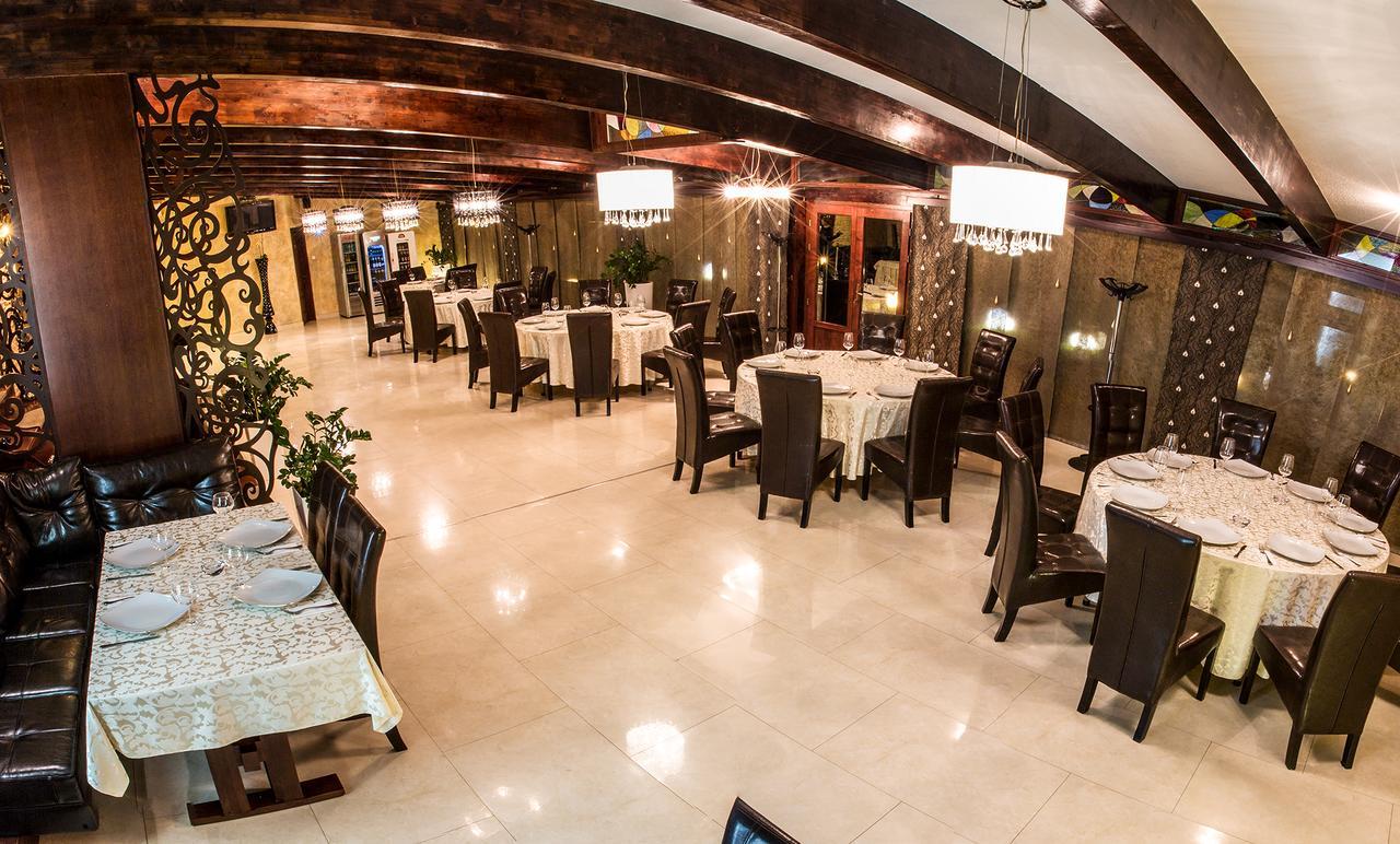 Hotel Aramia Satu Mare Exterior foto
